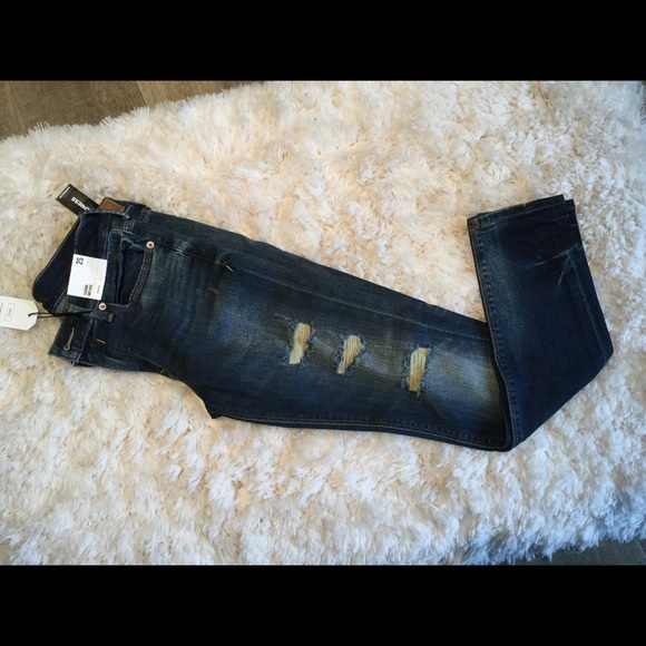 Express Mid Rise Stretch Distressed Jean - Picture 5 of 8